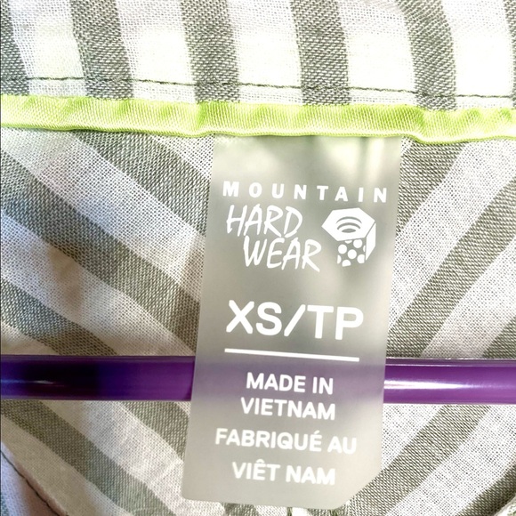 Mountain Hardwear Long sleeve V Neck Top - Picture 6 of 7